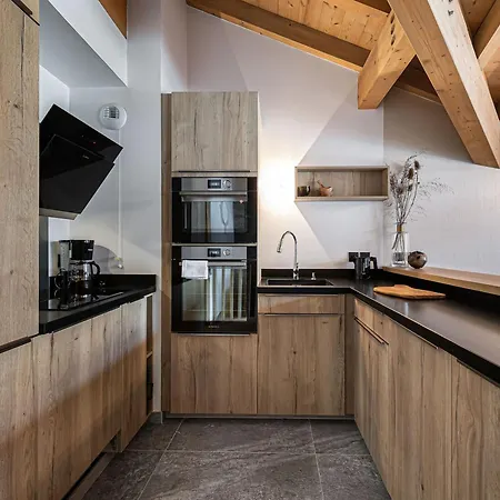 Magnifique Duplex 9 Pers à Avec Balcon Et Parking - Fr-1-563-34 Appartement Courchevel