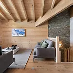 Magnifique Duplex 9 Pers A Avec Balcon Et Parking - Fr-1-563-34