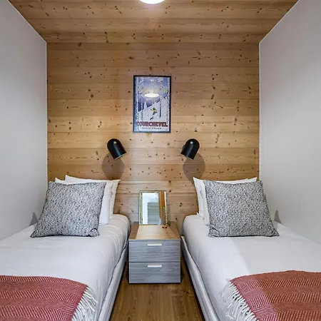 Magnifique Duplex 9 Pers A Avec Balcon Et Parking - Fr-1-563-34 * Courchevel